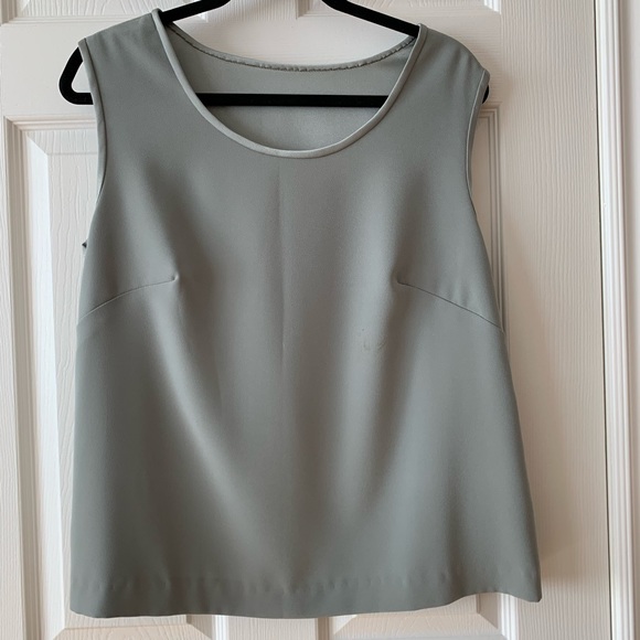 2 piece paisley blouse and coordinating tank top - Picture 4 of 6